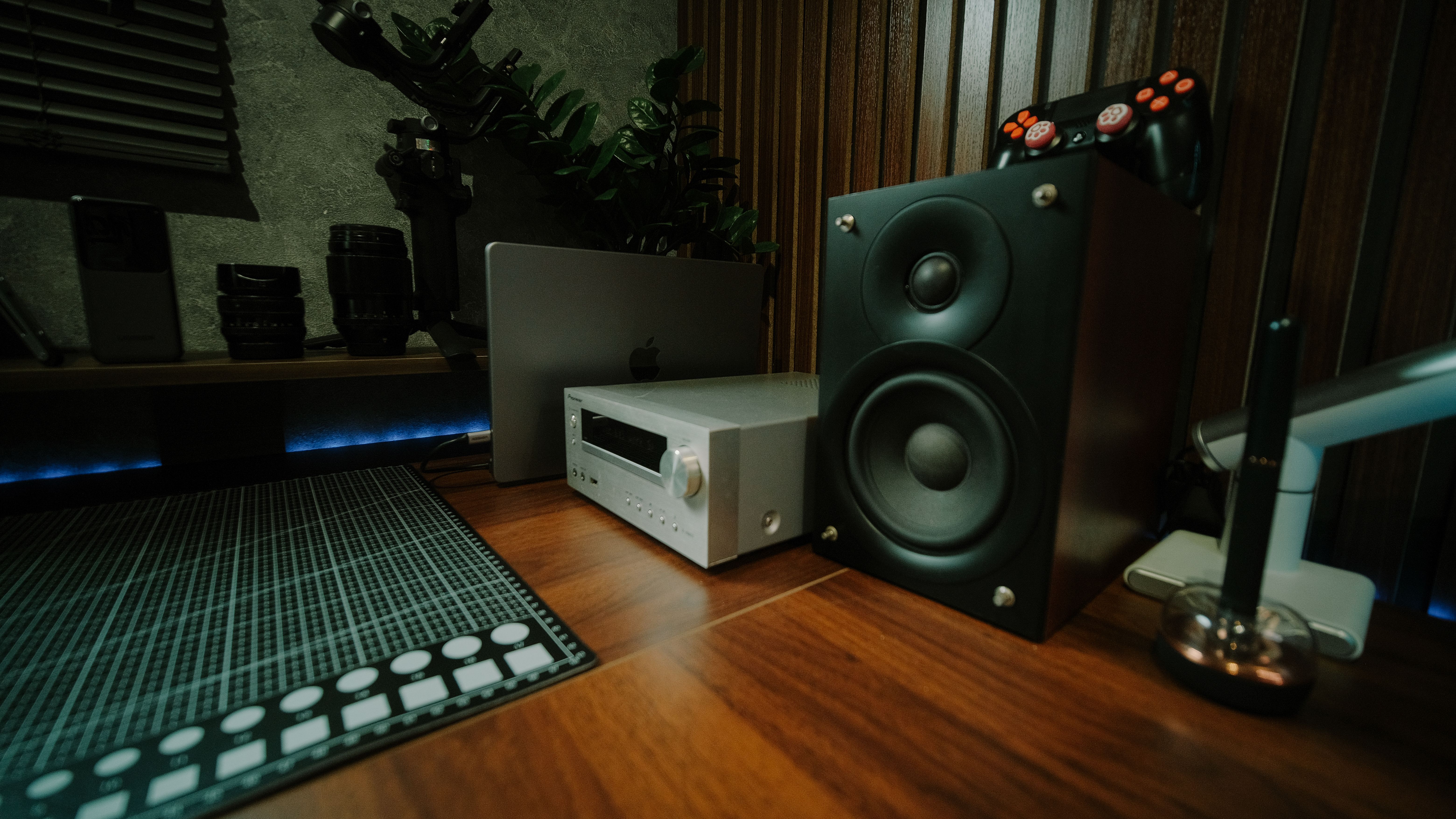 Premium Audio Soundbar System